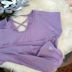 TUFF ATHLETICS Performance Top.  Lavender.  Size Small